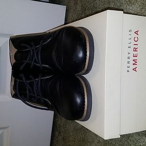 Boys Perry Ellis shoes